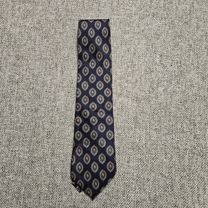 Neil Martin All Silk 3.5" Handmade Tie Blue W/Geometric Pattern Made In USA Vtg